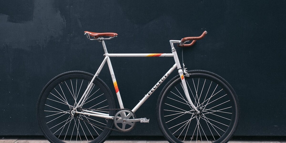 Road Bike Tire Width: 25mm vs 28mm vs 32mm Comparison