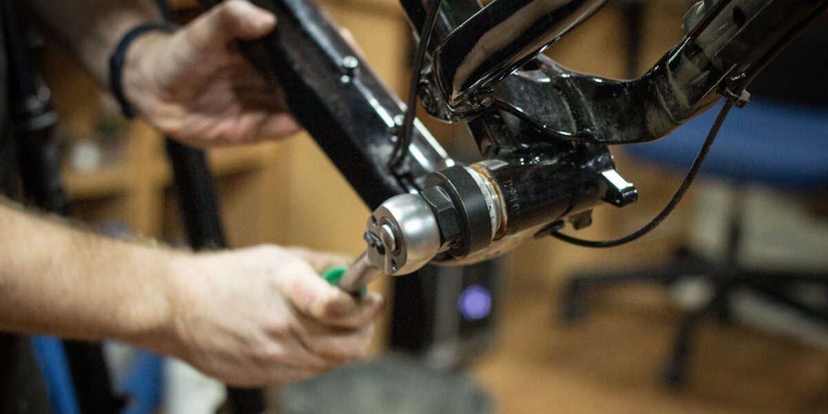 Flat Tire, No Problem: The 8-Minute Roadside Fix